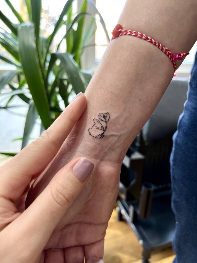 Minimal Tattoo Amsterdam